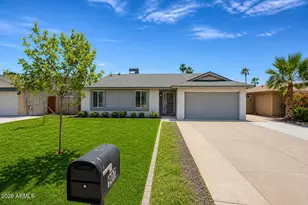 907 W Mesquite St, Chandler, AZ 85225 - Photo 1