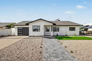 1320 E Winter Dr, Phoenix, AZ 85020 - Photo 1