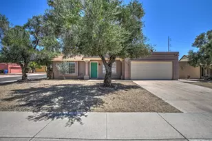 19655 North 11th St, Phoenix, AZ 85024 - Photo 1