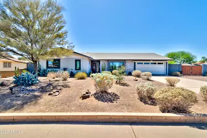 10042 N 28th Street, Phoenix, AZ 85028 - Photo 1