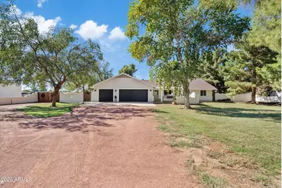 7340 N 183rd Avenue, Waddell, AZ 85355 - Photo 1