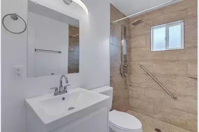 2106 S Granada Drive #Apt 3, Tempe, AZ 85282 - Photo 1