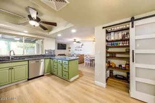 8602 N 39th Ave, Phoenix, AZ 85051 - Photo 10