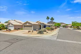 2162 E Donald Dr, Phoenix, AZ 85024 - Photo 1
