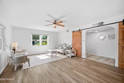 8001 N 5th Avenue, Phoenix, AZ 85021 - Photo 1
