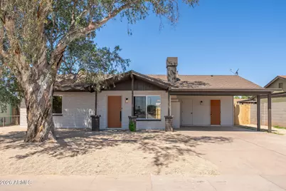 2002 N 54th Lane, Phoenix, AZ 85035 - Photo 1