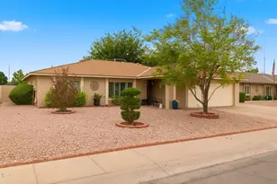 5621 W Hearn Rd, Glendale, AZ 85306 - Photo 1