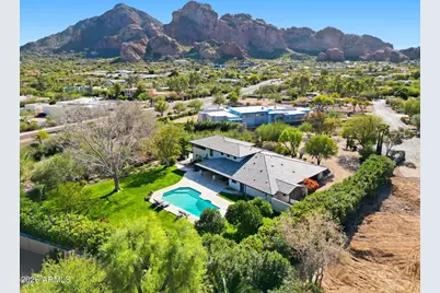 6339 N 48th Place, Paradise Valley, AZ 85253 - Photo 1