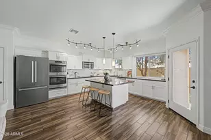 3345 E Pinchot Ave, Phoenix, AZ 85018 - Photo 24