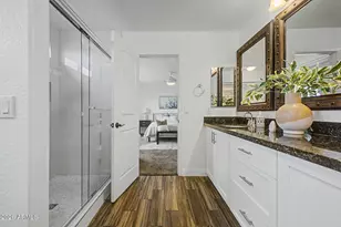 3345 E Pinchot Ave, Phoenix, AZ 85018 - Photo 32