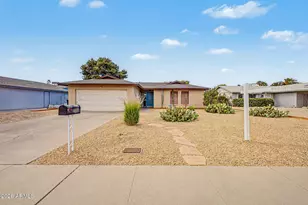 3907 E Windrose Dr, Phoenix, AZ 85032 - Photo 1