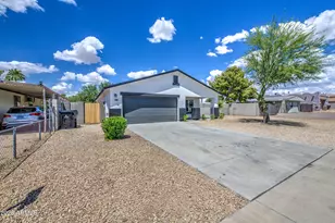 2922 E Le Marche Ave, Phoenix, AZ 85032 - Photo 1