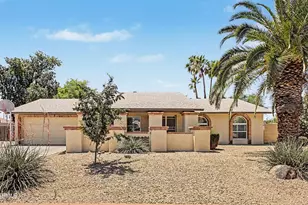 4633 E Redfield Rd, Phoenix, AZ 85032 - Photo 1