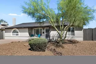 208 E Oxford Dr, Tempe, AZ 85283 - Photo 1