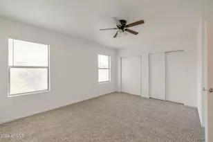 1935 W Morten Ave W, Phoenix, AZ 85021 - Photo 8
