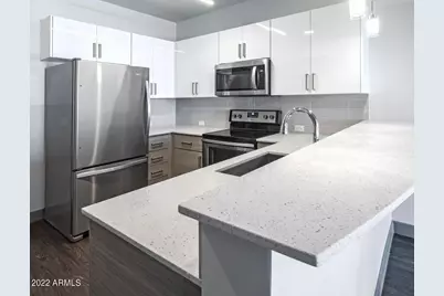 425 W Osborn #220, Phoenix, AZ 85013 - Photo 1