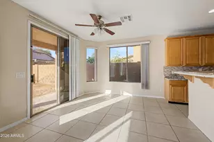 10910 W Davis Ln, Avondale, AZ 85323 - Photo 10