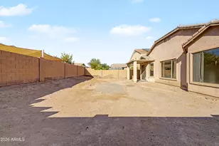 10910 W Davis Ln, Avondale, AZ 85323 - Photo 32