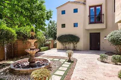 1621 W Winter Drive, Phoenix, AZ 85021 - Photo 1