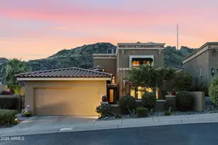 1036 E Shangri La Rd, Phoenix, AZ 85020 - Photo 1