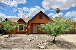 6143 W Del Rio, Chandler, AZ 85226 - Photo 1