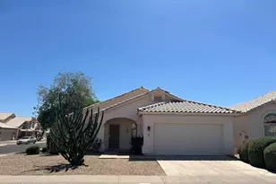 1101 W Monte Cristo Ave, Phoenix, AZ 85023 - Photo 1