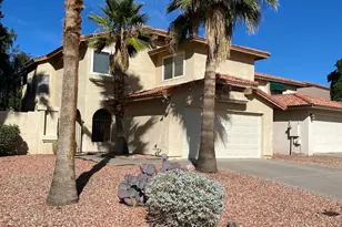 9828 S 44th St, Phoenix, AZ 85044 - Photo 1