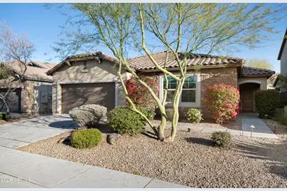3760 E Covey Lane, Phoenix, AZ 85050 - Photo 1