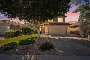 3165 E Desert Ln, Gilbert, AZ 85234 - Photo 1