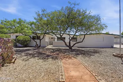 1703 S Regency Drive, Sierra Vista, AZ 85635 - Photo 1