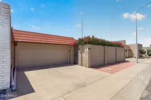 10707 W Cameo Dr, Sun City, AZ 85351 - Photo 1
