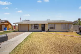 2221 N 51st Dr, Phoenix, AZ 85035 - Photo 1