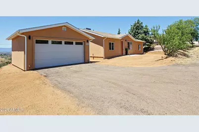 4655 E Kerry Drive, Rimrock, AZ 86335 - Photo 1