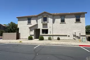 7456 S 31st Pl, Phoenix, AZ 85042 - Photo 1