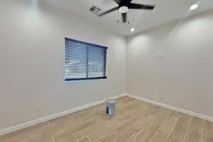 10066 W Sunbird Dr, Arizona City, AZ 85123 - Photo 24