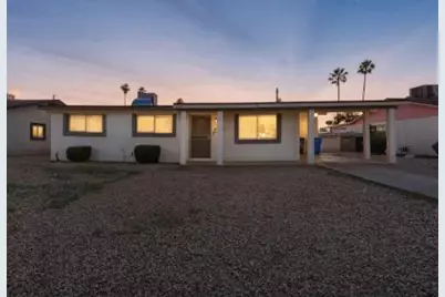 8831 N 37th Drive, Phoenix, AZ 85051 - Photo 1