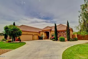 2568 S Riata Ct, Gilbert, AZ 85295 - Photo 1