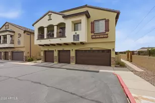 2725 E Mine Creek Rd, Phoenix, AZ 85024 - Photo 1