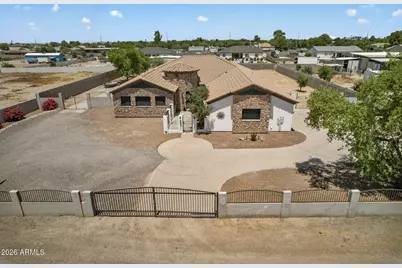 3012 W South Mountain Avenue, Laveen, AZ 85339 - Photo 1