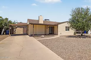1216 W Clarendon Ave, Phoenix, AZ 85013 - Photo 1