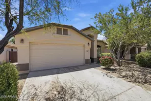 2427 W Oberlin Way, Phoenix, AZ 85085 - Photo 1