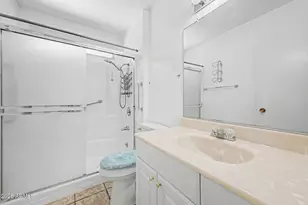 10626 W Talisman Rd, Sun City, AZ 85351 - Photo 16