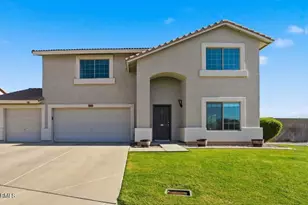 3165 W Zachary Dr, Phoenix, AZ 85027 - Photo 1