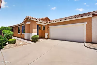963 S Colonial Drive, Gilbert, AZ 85296 - Photo 1