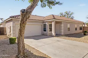 1368 S Wagon Wheel Ct, Chandler, AZ 85286 - Photo 1