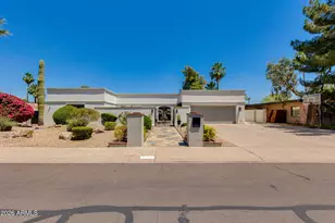 8219 N 3rd Ave, Phoenix, AZ 85021 - Photo 1
