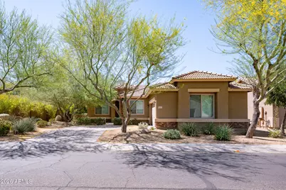 1527 E Gary Way, Phoenix, AZ 85042 - Photo 1