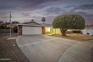 18420 N 94th Ave, Sun City, AZ 85373 - Photo 1
