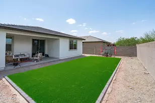 12004 S 173rd Ln, Goodyear, AZ 85338 - Photo 4
