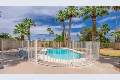 2426 E Sahuaro Drive, Phoenix, AZ 85028 - Photo 1